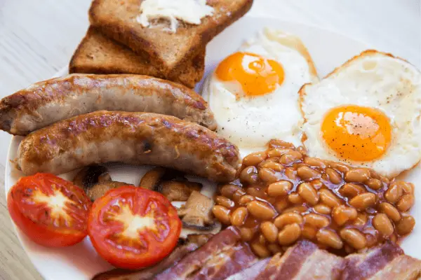 Café da manhã britânico