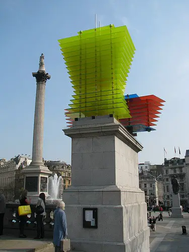 Estátua de Thomas Shutte para o quarto pedestal da Trafalgar em 2007
