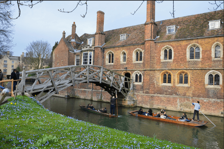 Como ir de Londres a Cambridge - Mathematical Bridge