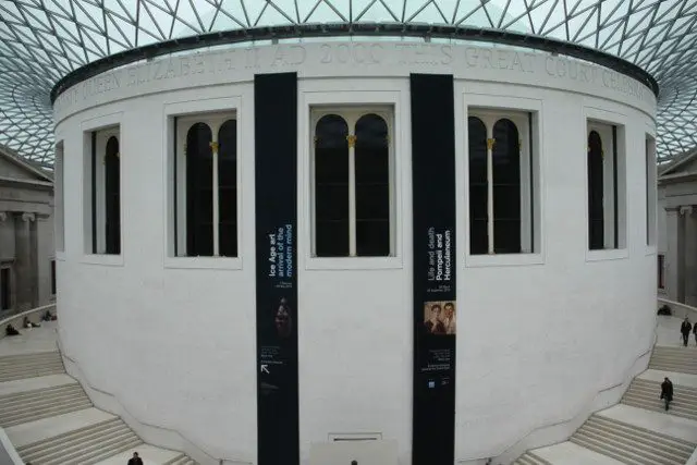 O que ver no museu britânico - court