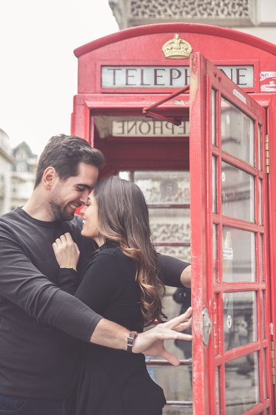 Programas românticos em Londres -cabine telefônica