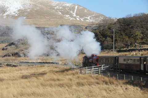 O castelo de Caernarforn - Welsh Highland Railways