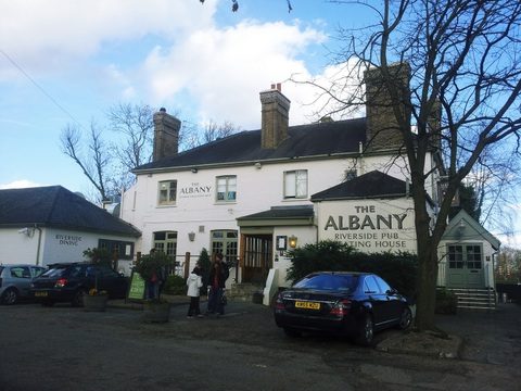 Almoço no pub The Albany - entrada