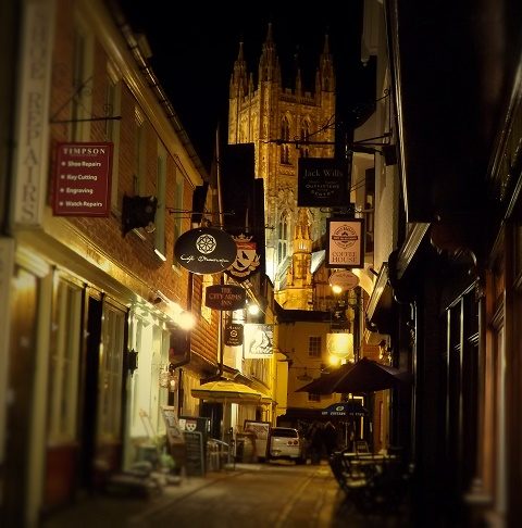 O que fazer em Canterbury - noite