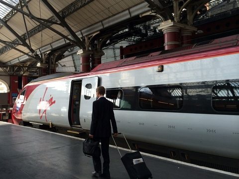 Viagem a Liverpool - trem Virgin