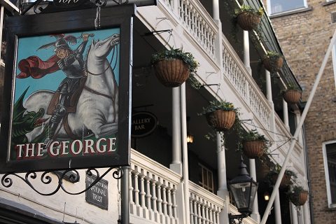 A região da London Bridge - George Inn
