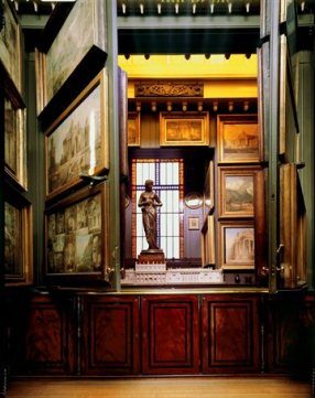 Sir John Soane's Museum - Picture Room Recess displaying Nymph, foto: Derry Moore