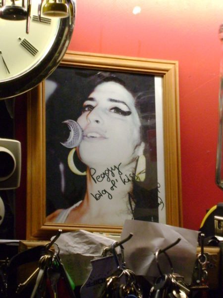 Pub Dublin Castle - amy winehouse