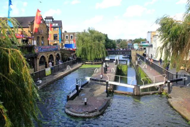 Camden além dos mercados - Camden Lock