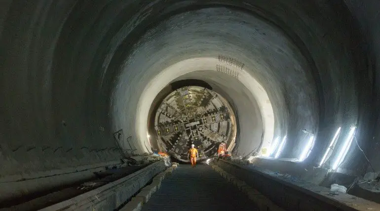 Crossrail: o trem de 15 bilhões de libras - máquina de perfuração de túnel
