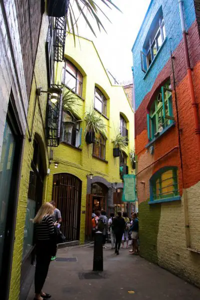 Neals Yard - entrada