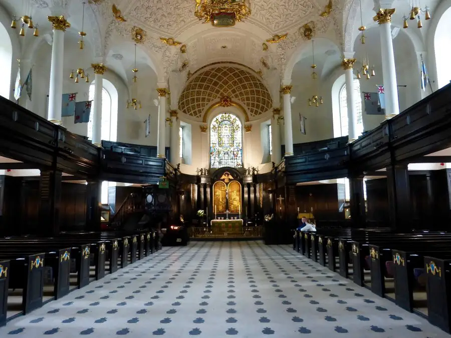 Igreja St Clement Danes - interior