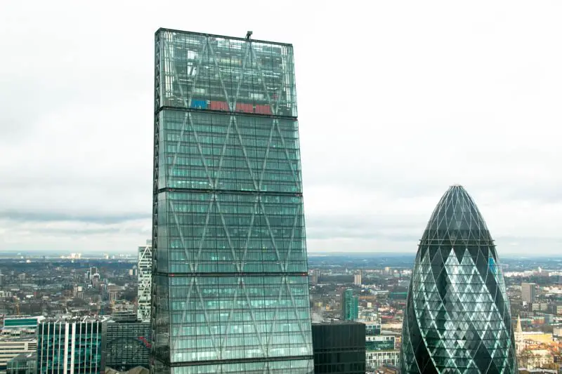 Visita gratuita a prédios famosos de Londres - The Cheesegrater e The Gherkin