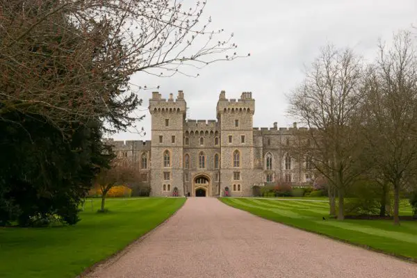 Castelo de Windsor visto da Long Walk