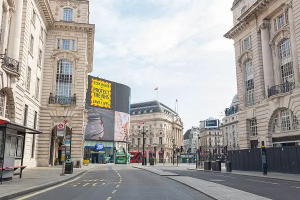 Londres na pandemia - Piccadilly CIrcus