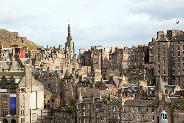 Prédios da cidade de Edimburgo